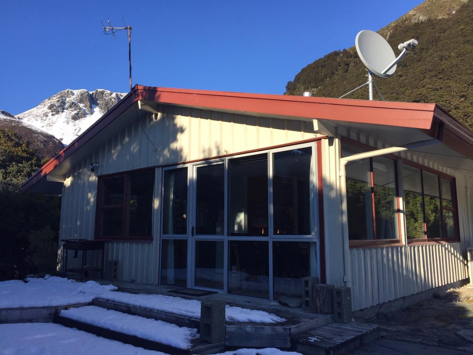 Aoraki Alpine Chalet Villa Aoraki / Mount Cook Luaran gambar